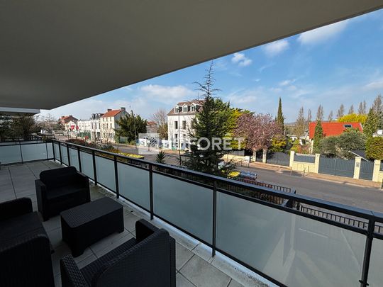 Apartment - Photo 1
