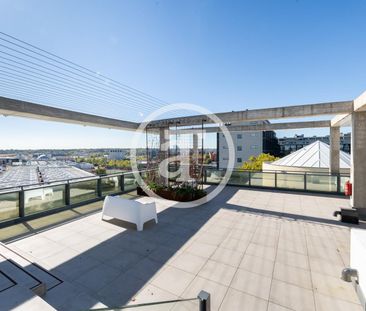 Piso de alquiler en Avenida del Cerro del Águila, Polígono Industri... - Photo 2