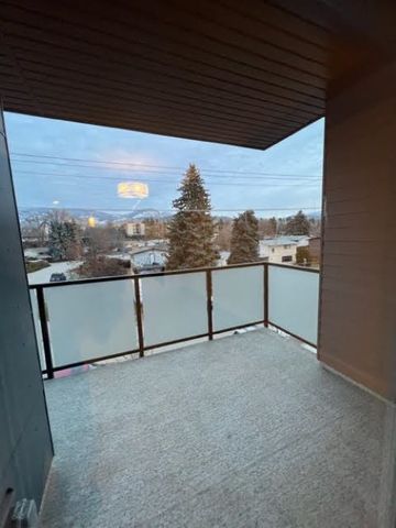 1 Bedroom PLUS den at SoHo Kelowna! - Photo 2