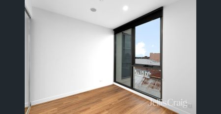 Stylish Northcote Apartment – Prime Location - Photo 4