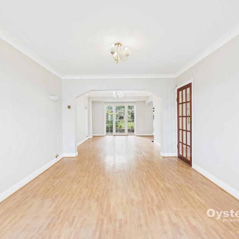 3 bedroom semi-detached house to rent - Photo 1