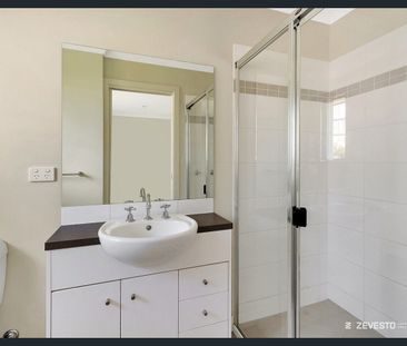 Spacious 4-Bedroom Home - Photo 5