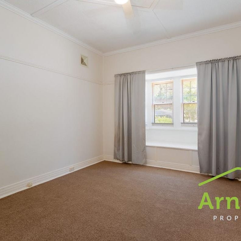 Classic 4 Bedroom Waratah cottage - Photo 1