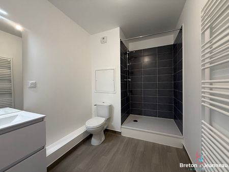 Location Appartement 2 pièces 45m² - Photo 5