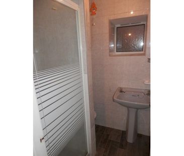 Studio to rent - Photo 6