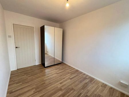 River Drive, South Shields , South Shields, Tyne and Wear, NE33 1TL - Photo 5