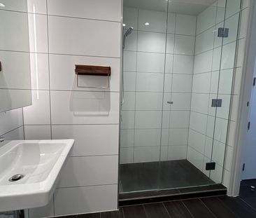 1 Bedroom on Green Ln W - Photo 5