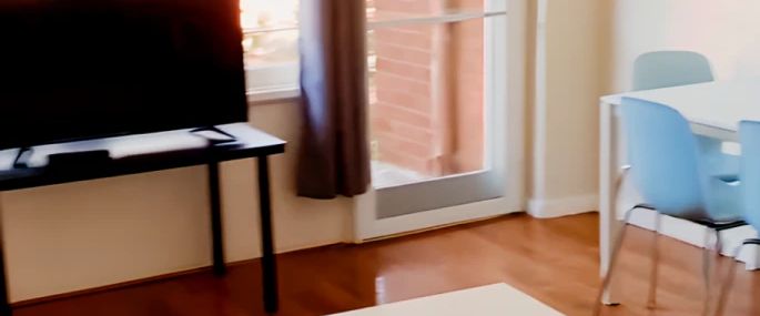 2 bed 1 bath - Photo 1