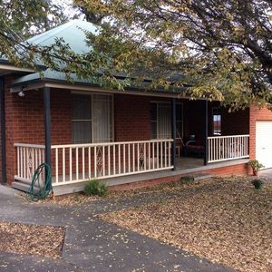 CENTRAL EAST TAMWORTH LOCATION - Photo 3