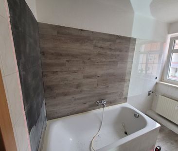 Den Frühling in ihrer neuen 2-Zimmer-Wohnung genießen! - Photo 1