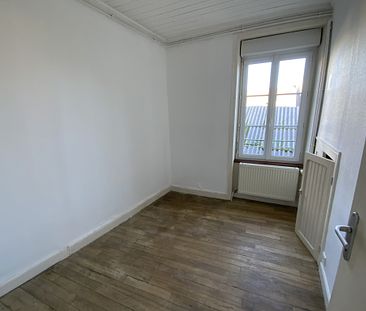 Appartement type 4 avec 3 chambres et un bureau 100m2 environ 19190 Beynat - Photo 5