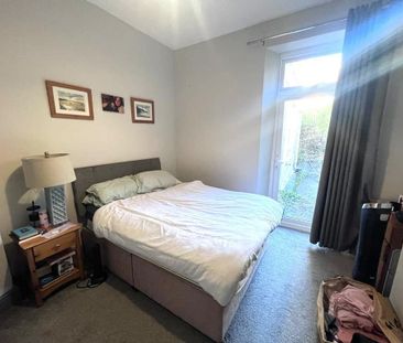 1 bedroom ground floor flat to rent - Photo 3