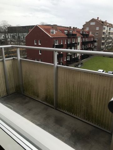 Fredriksdalplatsen, Helsingborg - Photo 3