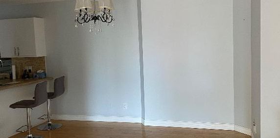 CONDO 4 1/2 À LOUER - Photo 2