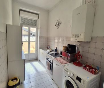 Location Appartement 3 pièces 54m² NICE 06300 - Photo 4