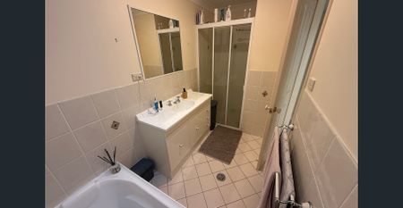 Central Location! - Photo 5