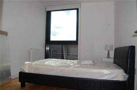 Amelia Street, Elephant and Castle, London, SE17 - Photo 3