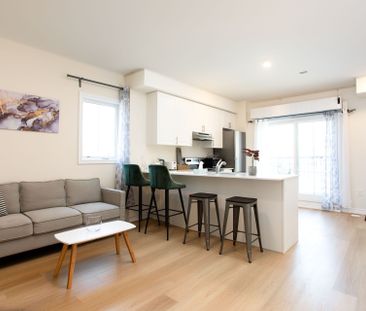 For Lease - 470 Beresford Path Unit# 10, Oshawa, Ontario - Photo 2