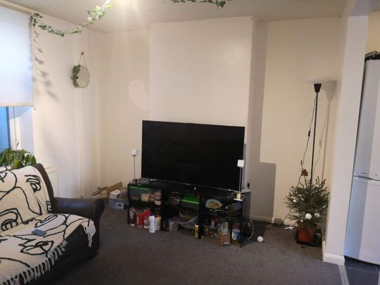 Room in a Shared House, St. Mary Magdalene Street, BN2 - Photo 1