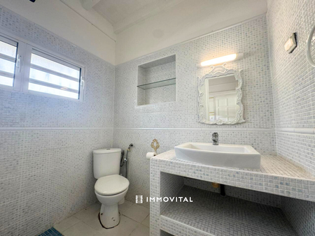 Location Appartement 1 pièce 25m² LE GOSIER 97190 - Photo 4