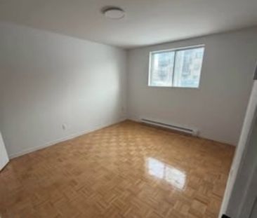 29 Boul. St-Elzear O., #2 - Photo 5