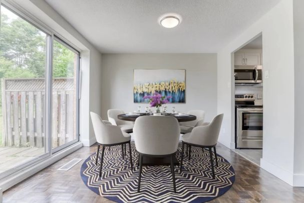 Laurentian - Photo 1