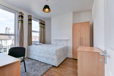 6 bedroom house to rent - Photo 5