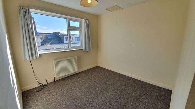 Blenheim Street, YO12 - Photo 1