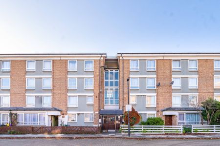 Clem Attlee Court, Fulham, SW6 - Photo 3