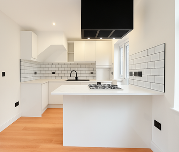 3 bedroom semi-detached house to rent - Photo 2