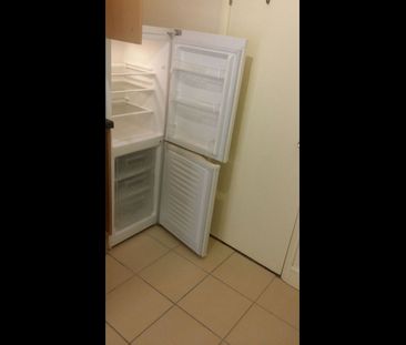 Studio Flat, Mitcham Road, CR0 - Photo 4