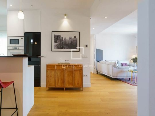 madrid, Community of Madrid 28010 - Photo 1