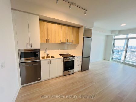 For Lease - 30 Upper Mall Way Unit# 3001, Vaughan, Ontario - Photo 3