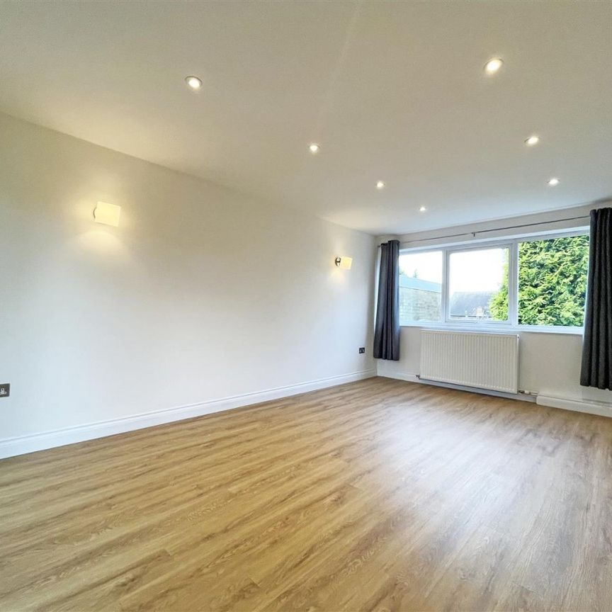 3 bedroom Detached house to rent - Photo 1