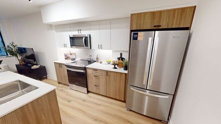 360 Laurier West - Photo 4