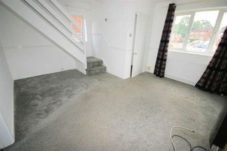 3 bedroom detached house to rent - Photo 2