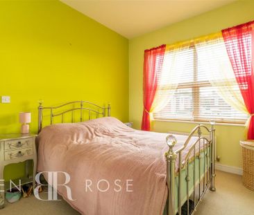 3 bedroom terraced house to rent - Photo 5