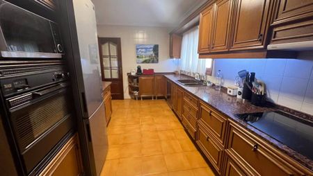 Modern apartment for long term rental in Torrevieja - Photo 4