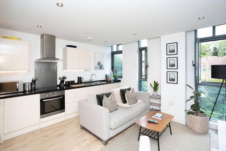 1 bedroom flat to rent - Photo 2