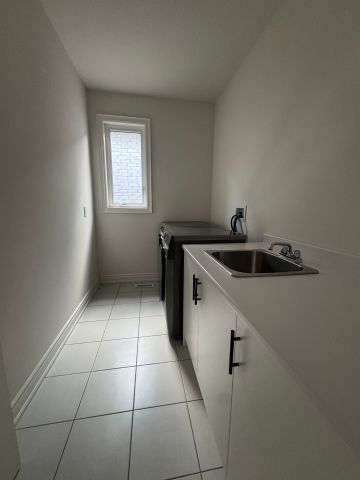 For Lease - 113 Walker Road, Caledon, Ontario - Photo 5