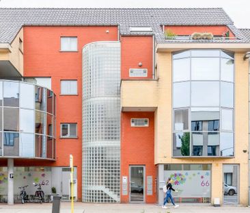 Appartement te huur in Sint-Niklaas voor € 810 met 2 slaapkamers - Photo 2