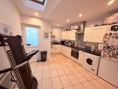 104 Omeath Street, Belfast, BT6 8ND - Photo 3