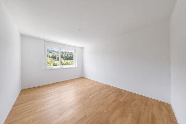 Apartment with a view of the countryside! - Photo 1