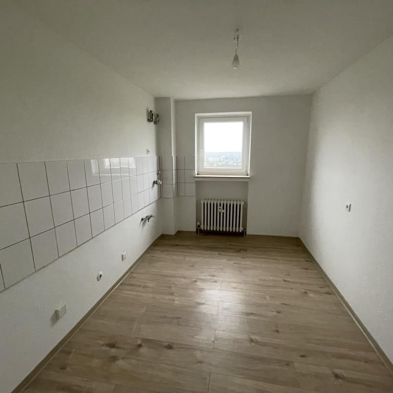 2-Zimmer-Wohnung mit Weitblick ~Neuer Laminatboden~ - Foto 1