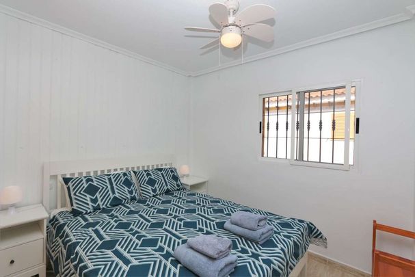 3 room luxury House for rent in Pilar de la Horadada, Spain - Photo 1