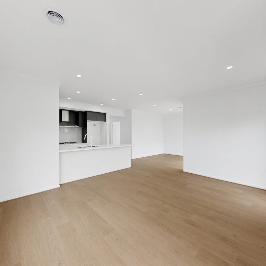 Smart, Low-Maintenance Living in a Connected Community - Photo 1