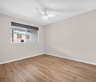 2/306 Hume St Centenary Heights - Photo 3
