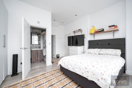 Staverton Road, London - Photo 3