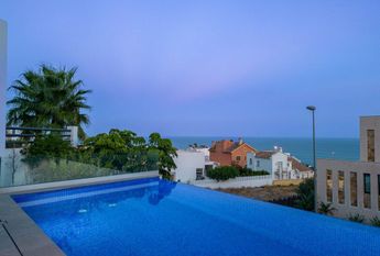 Benalmádena, Andalusia 29630