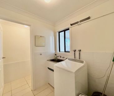 Experience Indoor Comfort and Outdoor Bliss! - Photo 5